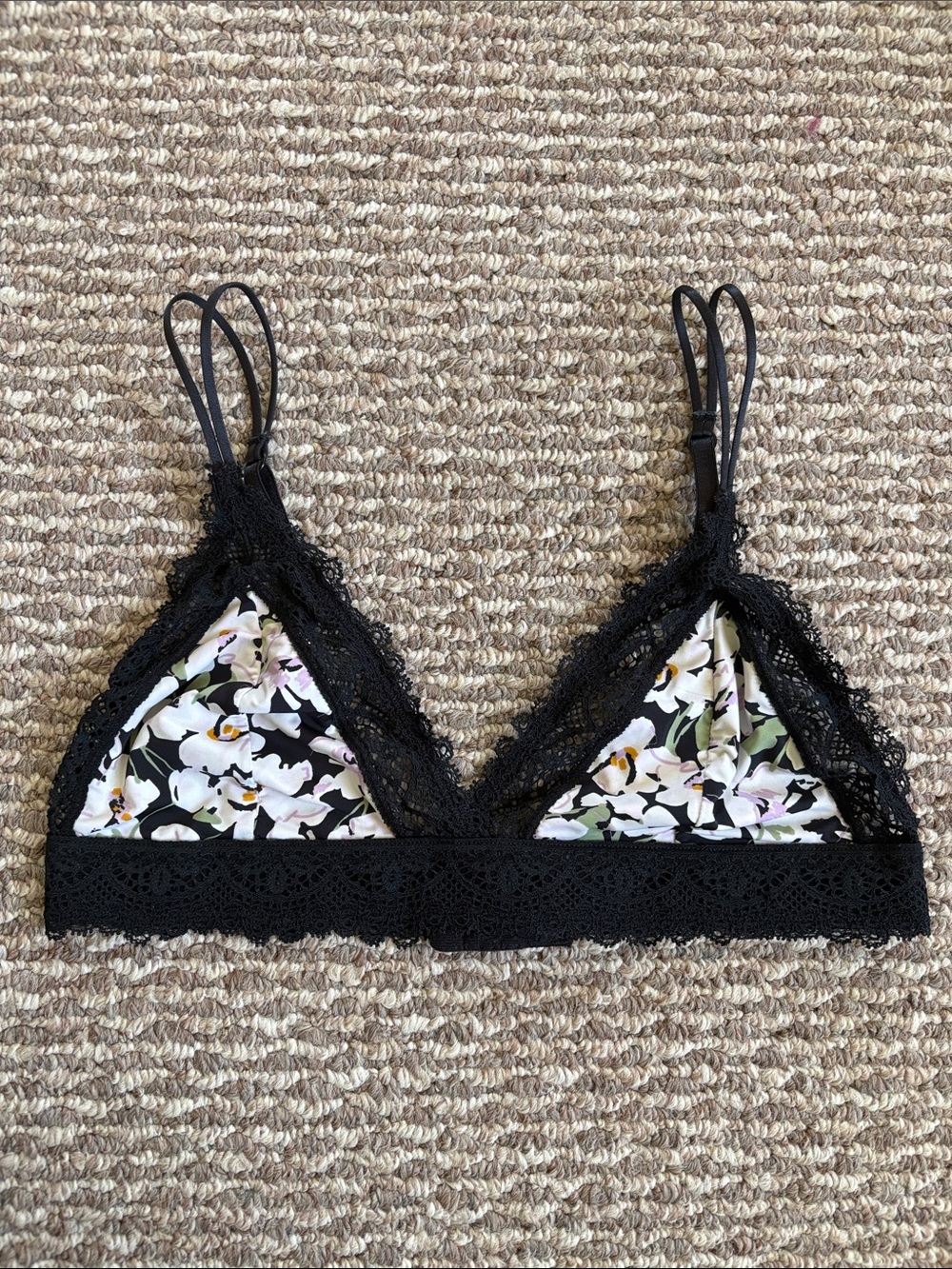 Auden Black Floral Lace Triangle Bralette Size S